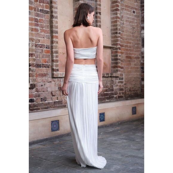 Sonya Moda Jolle Plissé halter Top &  Maxi skirt Set in White size S NWT - Picture 4 of 9